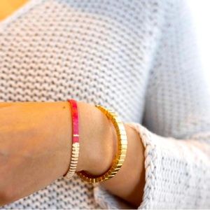 CL ROSE WHITE AND GOLD GLASS CHICKLET BEAD BRACELET